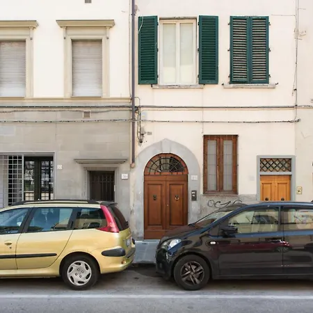 Casa A Sant'ambrogio - Santa Croce, Mercato & Bar - Homeunity Daire